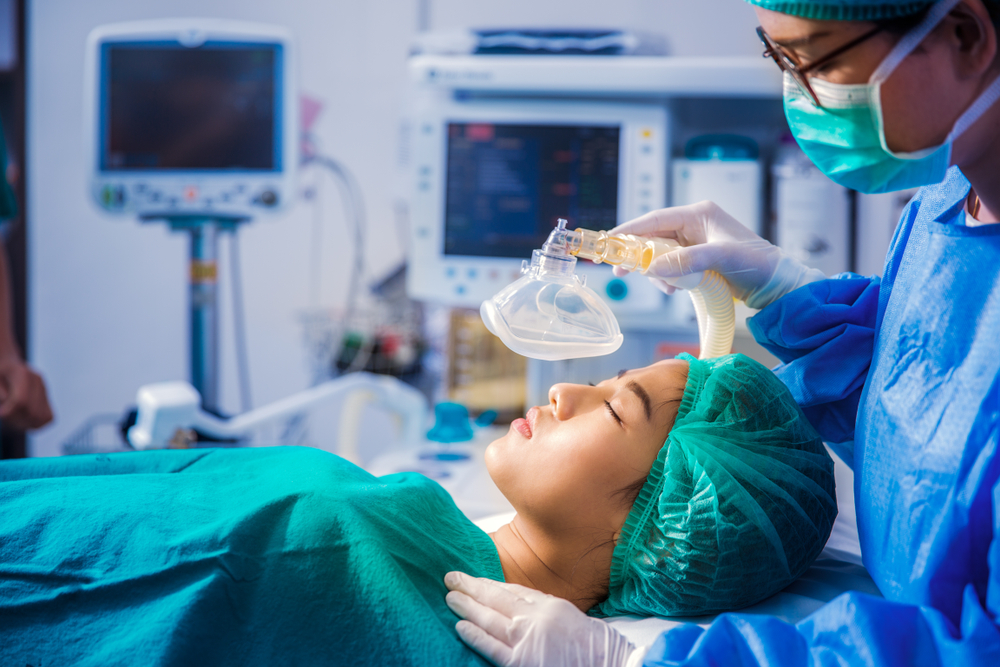 Como é a anestesia da rinoplastia?